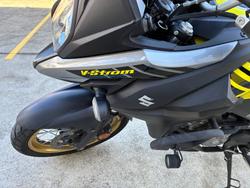 2018 Suzuki V-STROM 650 (DL650A) Yellow