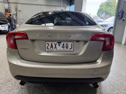 2012 Volvo S60 T4