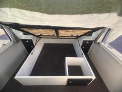 2023 Olympic Marathon Triple Bunk 18Ft (5.5M)