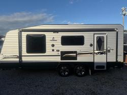 2023 Olympic Marathon Triple Bunk 18Ft (5.5M)