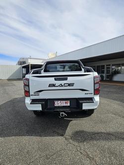 2026 Isuzu D-MAX BLADE