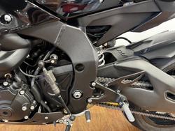 2023 Yamaha YZF-R1 Black