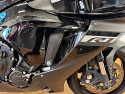 2023 Yamaha YZF-R1 Black