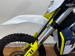 2023 Husqvarna 701 ENDURO WHITE
