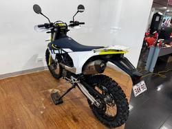 2023 Husqvarna 701 ENDURO WHITE