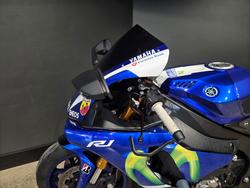 2016 Yamaha YZF-R1 BLUE