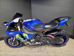 2016 Yamaha YZF-R1 BLUE