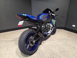 2016 Yamaha YZF-R1 BLUE