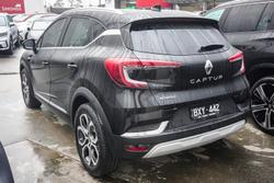 2021 Renault Captur Intens