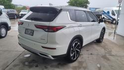 2023 Mitsubishi Outlander Aspire