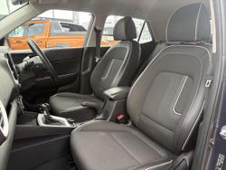 2023 Hyundai Venue Active