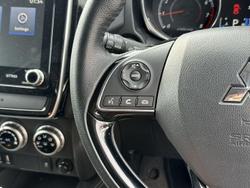 2023 Mitsubishi ASX ES
