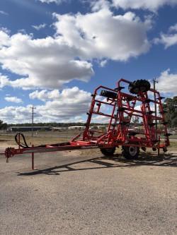2024 Horwood Bagshaw 33Ft Single Fold Bar