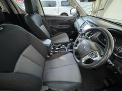 2021 Mitsubishi Triton GLX