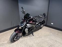 2025 Ducati DIAVEL V4 BLACK