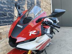 2026 YAMAHA YZF-R3 70TH ANNIVERSARY ROAD WHITE
