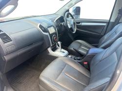 2017 Isuzu MU-X LS-T