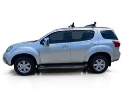 2017 Isuzu MU-X LS-T
