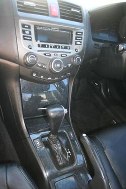 2004 Honda Accord Euro Luxury 7th Gen Satin Silver