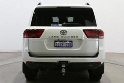 2025 Toyota Landcruiser GXL