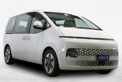 2025 Hyundai STARIA