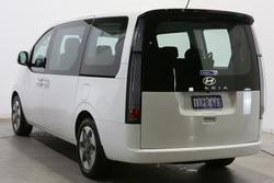 2025 Hyundai STARIA