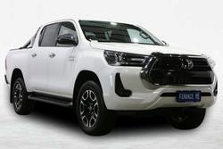 2021 Toyota Hilux SR5