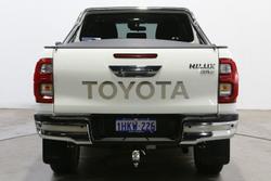 2021 Toyota Hilux SR5