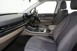 2025 Kia Carnival S