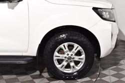 2021 Nissan Navara ST