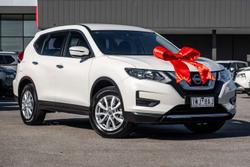 2022 Nissan X-TRAIL ST