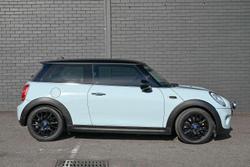 2017 MINI Hatch Cooper Ice Blue Edition