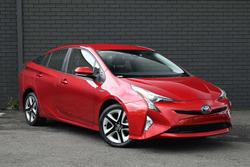 2016 Toyota Prius i-Tech