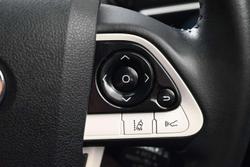 2016 Toyota Prius i-Tech