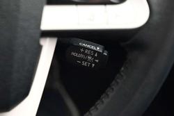 2016 Toyota Prius i-Tech