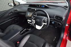2016 Toyota Prius i-Tech
