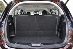 2022 Isuzu MU-X LS-T