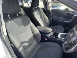 2021 Toyota RAV4 GX