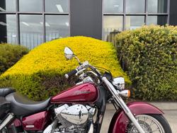 2004 Honda VT750C SHADOW Red