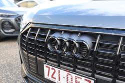 2025 Audi Q3 35 TFSI S line edition