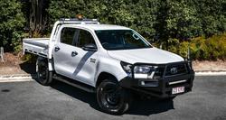 2022 Toyota Hilux SR