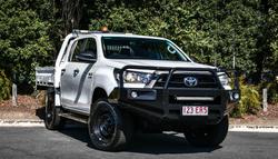 2022 Toyota Hilux SR