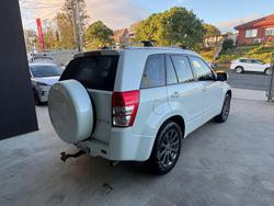 2014 Suzuki Grand Vitara Navigator