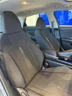 2025 Hyundai i30 Hybrid