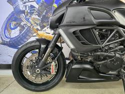 2013 DUCATI DIAVEL CARBON BLACK