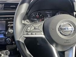 2018 Nissan X-TRAIL ST