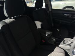 2018 Nissan X-TRAIL ST