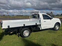 2019 Nissan Navara RX