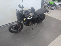 2025 Husqvarna SVARTPILEN 401 Black