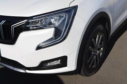 2023 Mahindra XUV700 AX7L